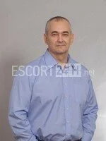 Thumb_leslie9