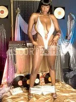 Thumb_camille_morgan__29_